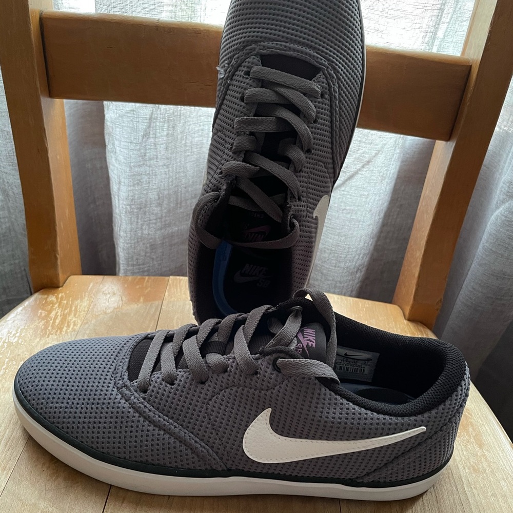 New Nike SB Check Solarsoft Gray skate shoes 10